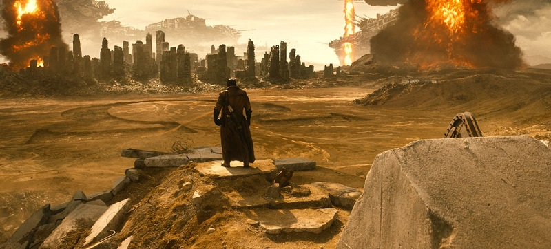 Illustration for article titled Batman v Superman Isn't Like Other Superhero Films, And That's Why It's Great